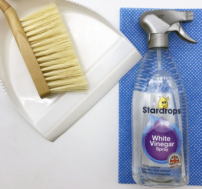 Myth or Fact? Does Vinegar Kill Mould? Mould Removal Melbourne